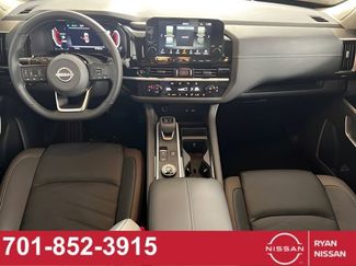 New 2025 Nissan Pathfinder Platinum w/ Cargo Package video 2