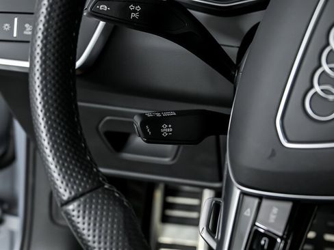Used 2024 Audi RS 6 performance AWD/4WD image 30