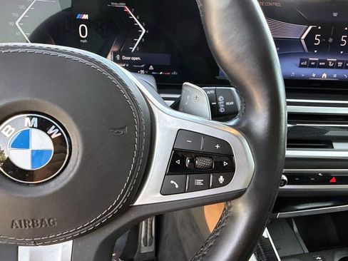 Used 2024 BMW X5 sDrive40i w/ M Sport Package RWD image 31