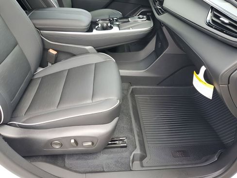 New 2026 Buick Enclave Sport Touring w/ Power Package image 16