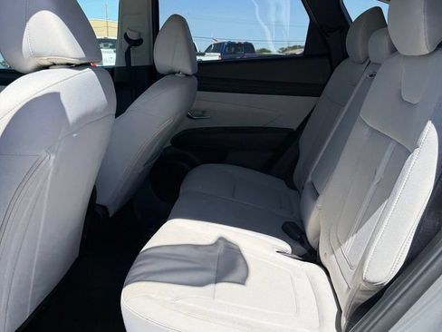 Used 2025 Hyundai Tucson SEL AWD/4WD image 8