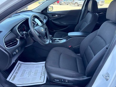 Used 2024 Chevrolet Malibu LT FWD image 15