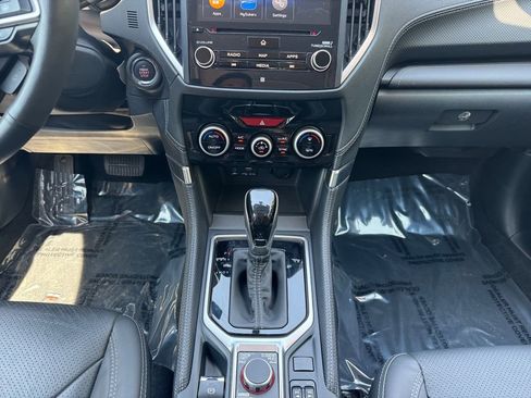Used 2022 Subaru Forester Touring w/ Popular Package #2 AWD/4WD image 11