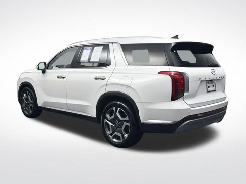 Used 2024 Hyundai Palisade Limited FWD image 9