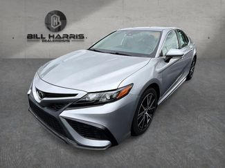 Used 2022 Toyota Camry SE FWD video 1