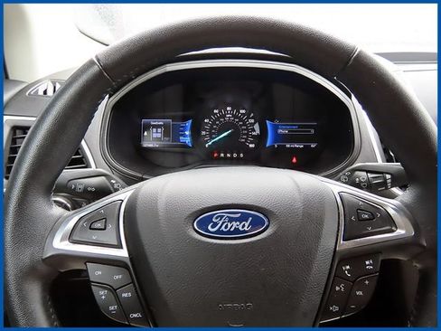 Used 2022 Ford Edge SEL w/ Convenience Package AWD/4WD image 15
