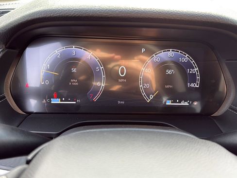 New 2025 Jeep Grand Cherokee Laredo X image 15