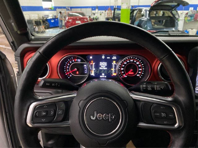 Used 2018 Jeep Wrangler Unlimited Rubicon AWD/4WD image 22