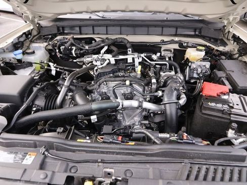 New 2025 Ford Bronco 4-Door image 26