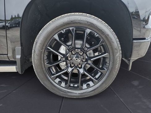 New 2026 Chevrolet Silverado 1500 High Country image 9