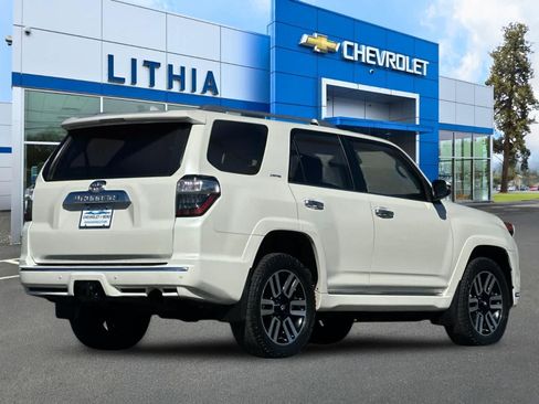 Used 2023 Toyota 4Runner Limited AWD/4WD image 2