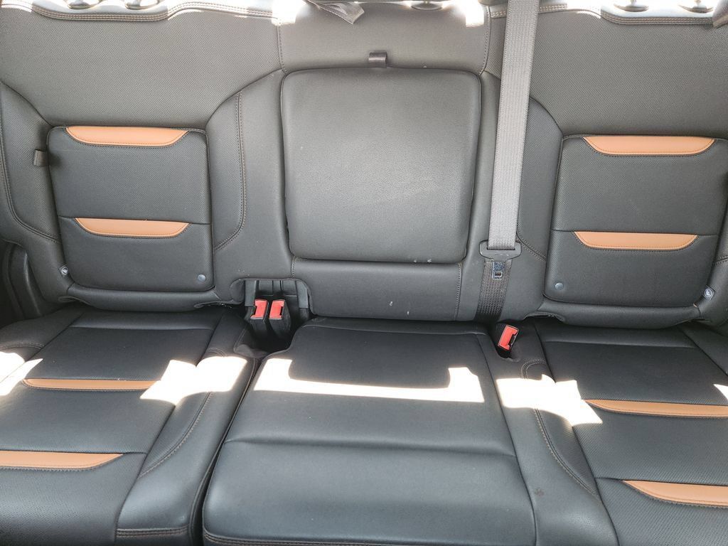 Used 2024 GMC Sierra 1500 AT4 w/ Technology Package AWD/4WD image 25