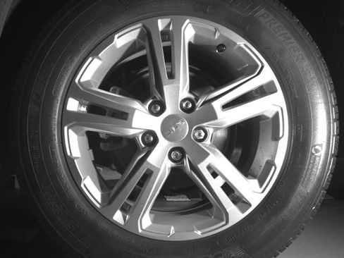 Used 2020 GMC Terrain SLE w/ Driver Convenience Package image 13