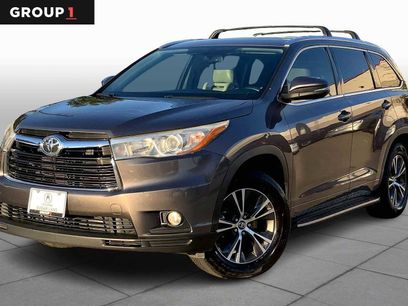 Used 2016 Toyota Highlander XLE