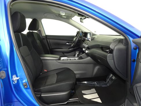 Certified 2023 Nissan Sentra SV image 29