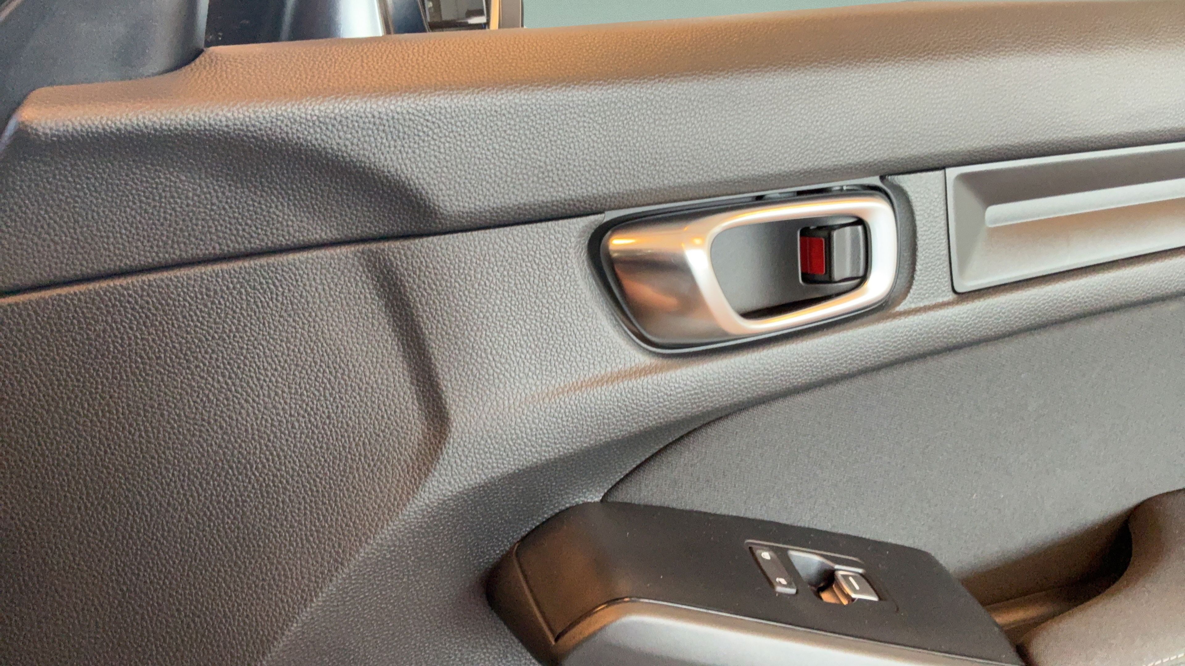 Used 2025 Honda Civic Sport image 39