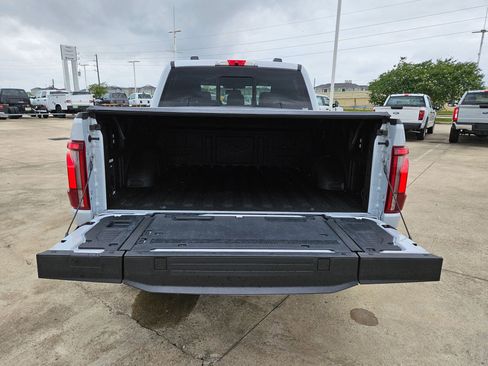Certified 2025 Ford F150 Platinum AWD/4WD image 30