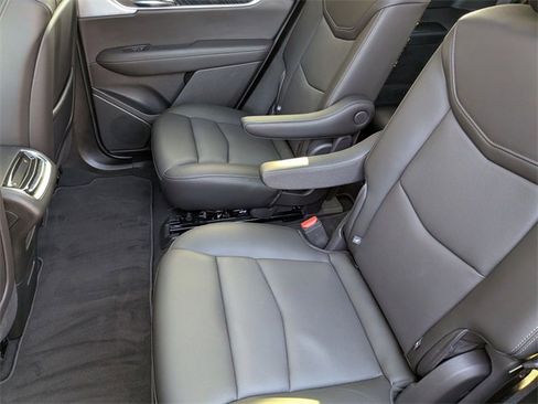 Certified 2024 Cadillac XT6 Premium Luxury w/ LPO, Floor Liner Package image 22