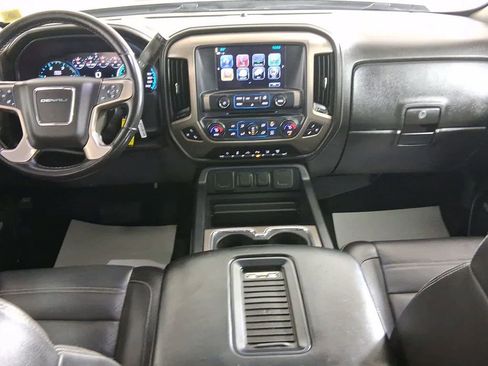 Used 2019 GMC Sierra 3500 Denali w/ Duramax Plus Package image 35