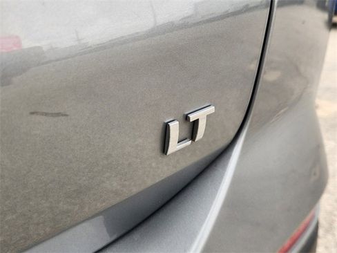 Used 2024 Chevrolet Equinox LT image 9