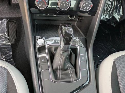 New 2026 Volkswagen Taos S image 15