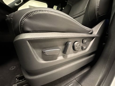 New 2026 INFINITI QX80 Autograph w/ Premium Cargo Package image 12