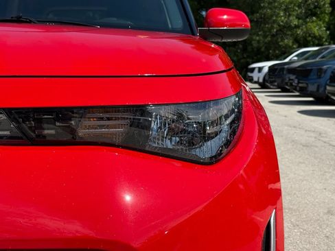 Certified 2023 Kia Soul LX w/ LX Technology Package FWD image 4