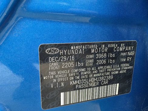 Used 2017 Hyundai Elantra GT FWD image 41