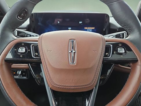Certified 2025 Lincoln Aviator Reserve w/ Equipment Group 201A image 24