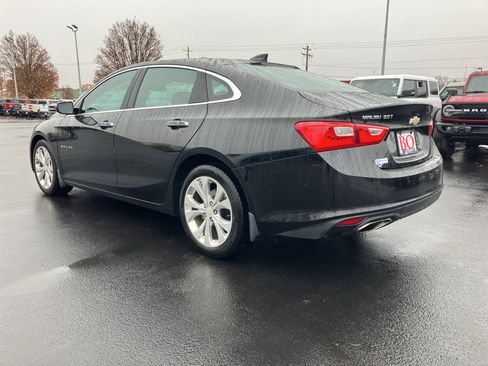 Used 2017 Chevrolet Malibu Premier w/ Driver Confidence Package image 6