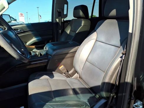Used 2018 Chevrolet Tahoe LT AWD/4WD image 18