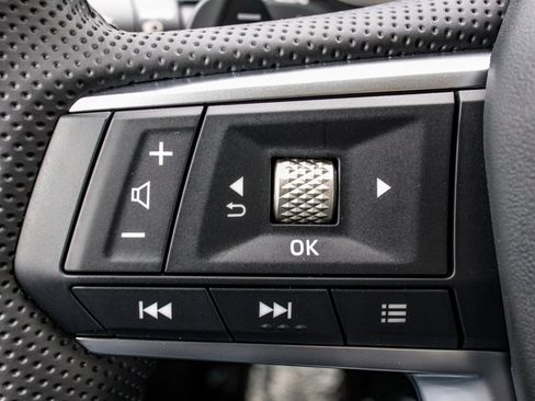 New 2025 Mitsubishi Outlander SE image 27