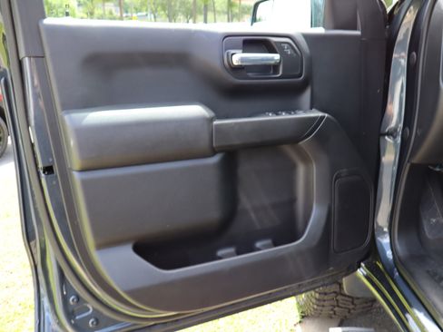 Used 2021 Chevrolet Silverado 1500 Custom Trail Boss w/ Safety Confidence Package AWD/4WD image 20