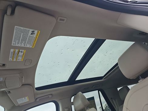 Used 2024 Ford Expedition Max Limited image 35