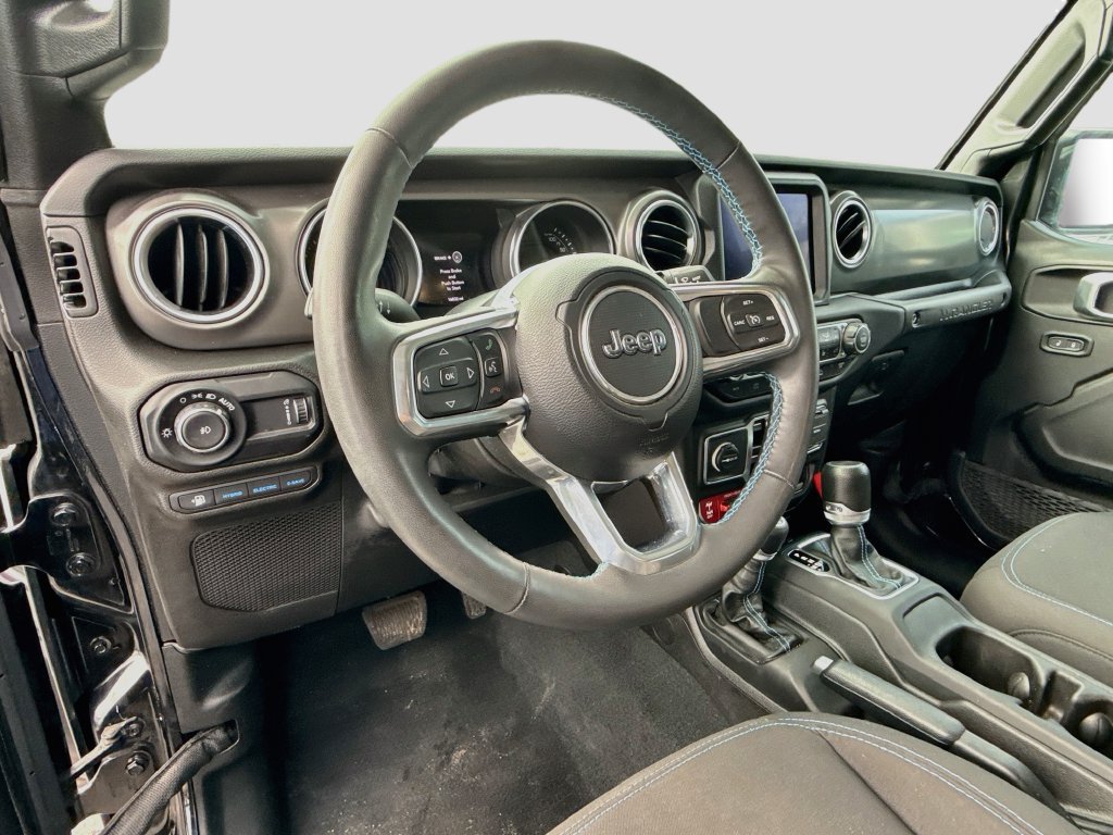 Used 2023 Jeep Wrangler Unlimited Rubicon 4xe w/ Cold Weather Group AWD/4WD image 12