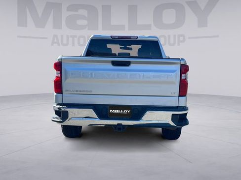 Used 2020 Chevrolet Silverado 1500 LT w/ Trailering Package image 4