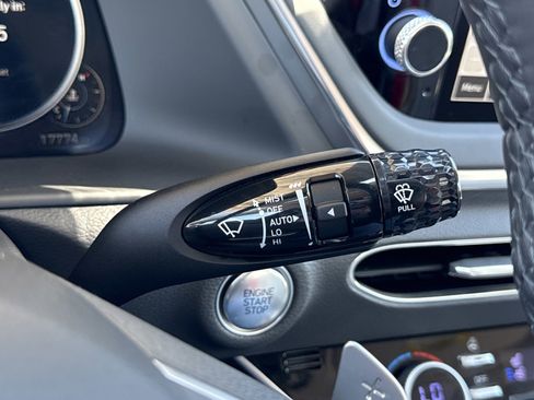 Used 2023 Hyundai Sonata Limited image 27