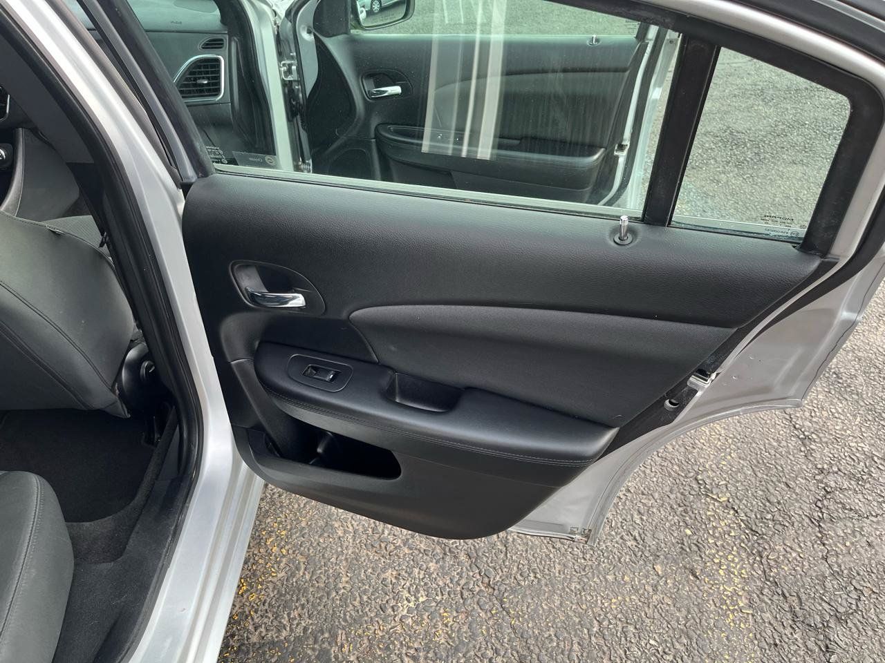 Used 2012 Chrysler 200 Touring w/ Cold Weather Group FWD image 29