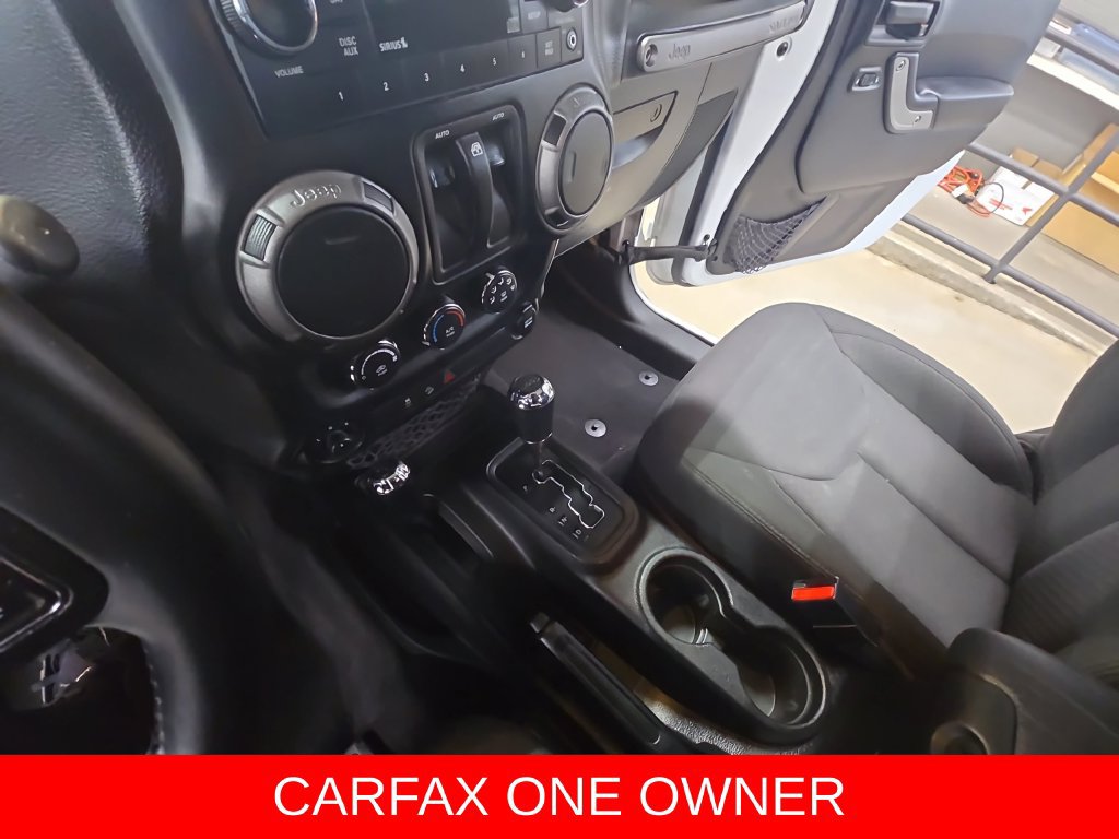 Used 2015 Jeep Wrangler Sport w/ Quick Order Package 24S AWD/4WD image 23