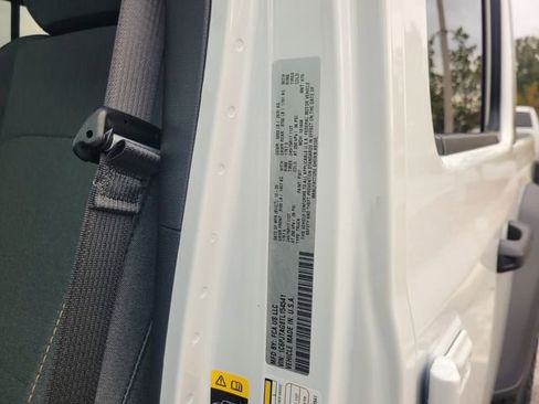 New 2026 Jeep Gladiator Sport image 19