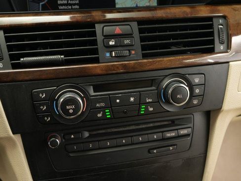 Used 2010 BMW 328i Convertible RWD image 41