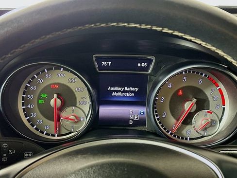 Used 2017 Mercedes-Benz GLA 250 4MATIC image 5