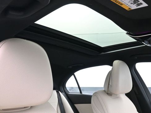 Used 2022 Mercedes-Benz C 300 C 300 image 24