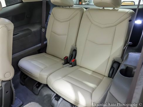 Used 2020 Cadillac XT6 Premium Luxury image 12