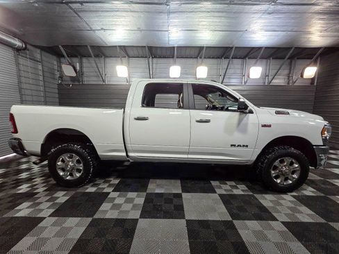 Used 2019 RAM 2500 Big Horn image 9