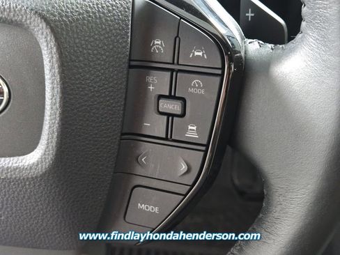 Used 2023 Subaru Solterra AWD image 26