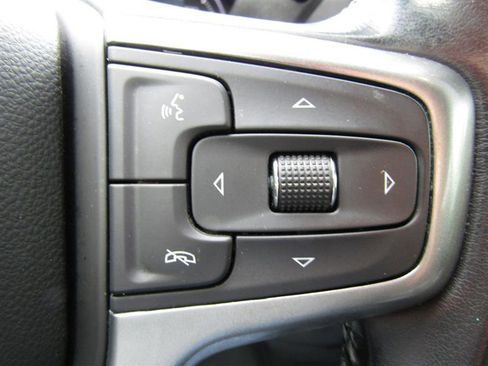 Used 2020 Chevrolet Silverado 1500 LT Trail Boss w/ Convenience Package image 17