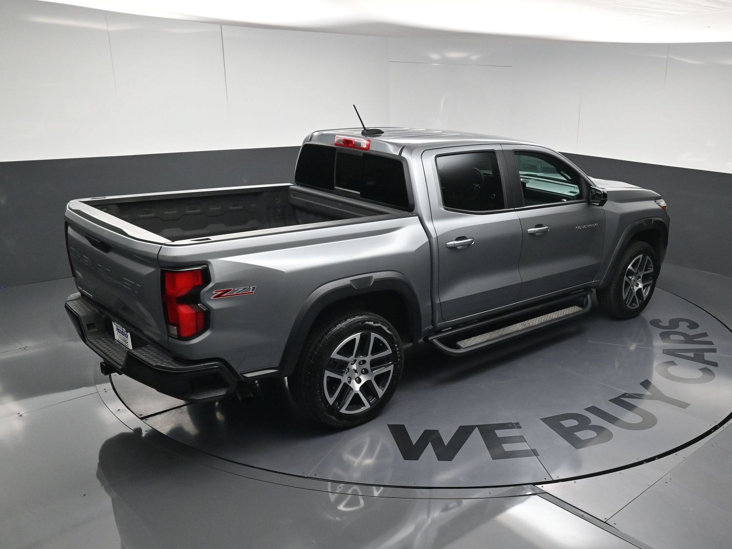 Used 2023 Chevrolet Colorado Z71 w/ Z71 Convenience Package 2 AWD/4WD image 35