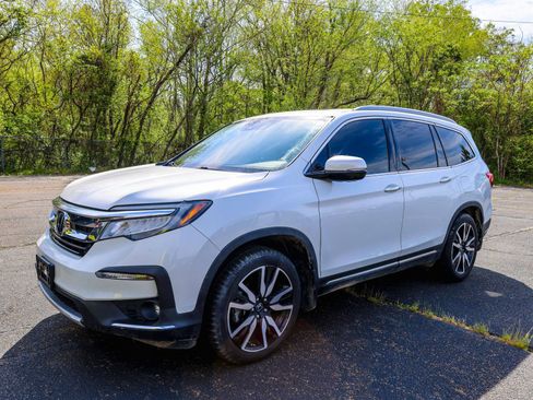 Used 2021 Honda Pilot Touring image 1