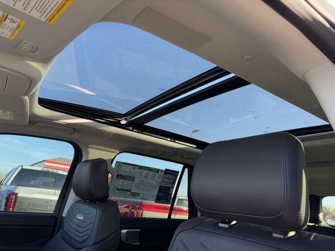 New 2025 Ford Expedition Max Platinum w/ Platinum Ultimate Package image 62